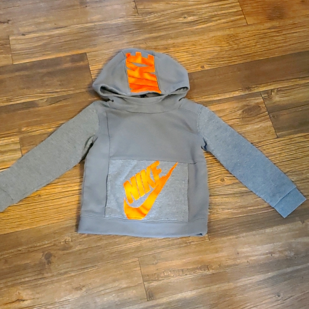 3T NIKE Gray warm sweatshirt with orange lettering